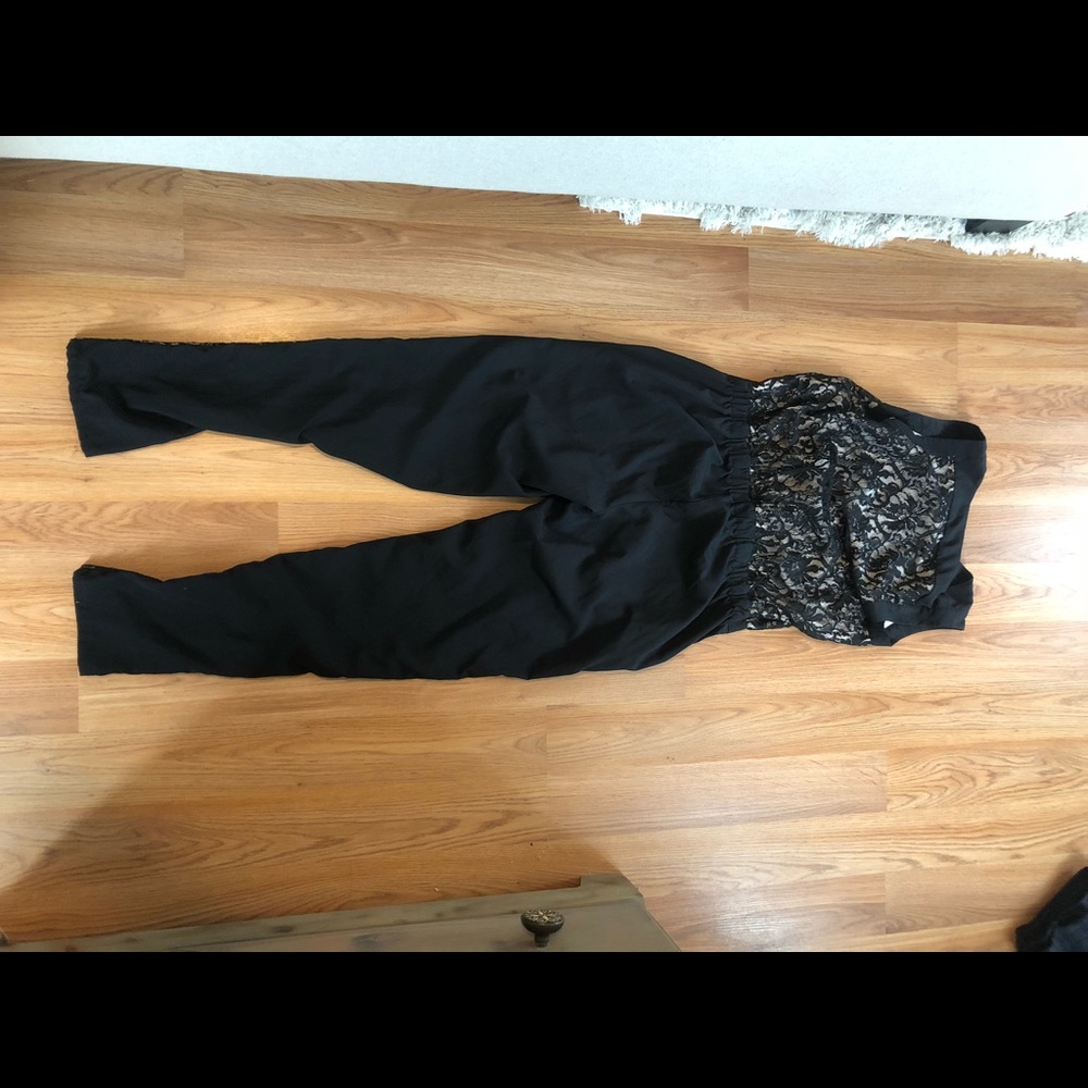 Jumpsuit! - Picture 4 of 4